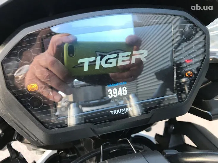 Triumph Tiger  Image 5